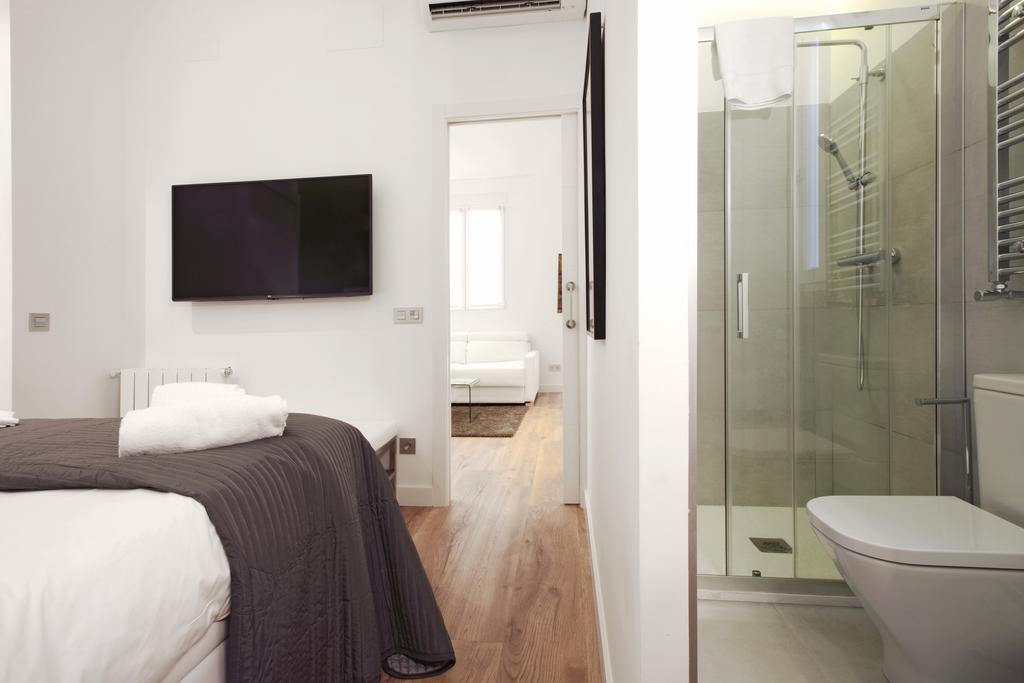 Latina Palace Madrid Luaran gambar
